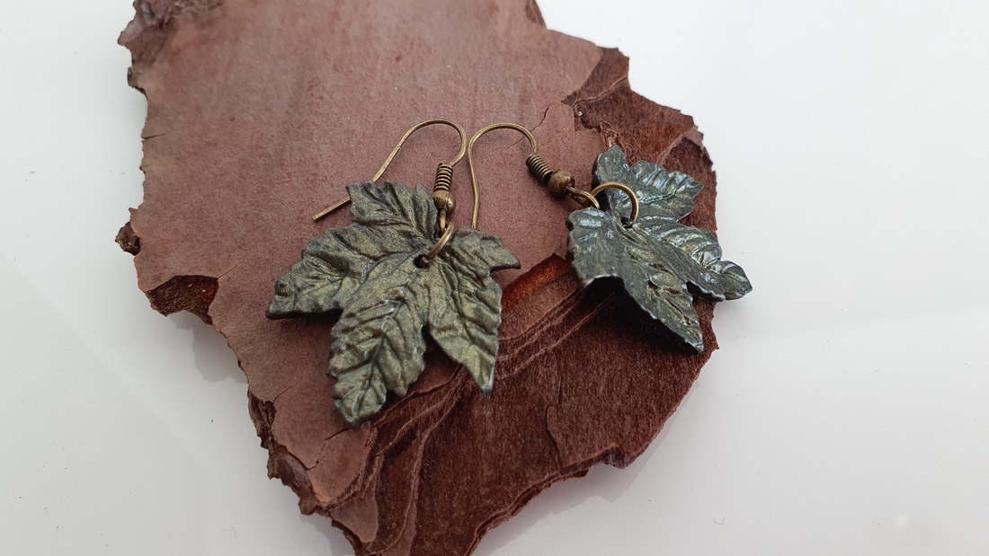 BUTINELY Boucles d'oreilles élégantes feuilles d'érable automnale