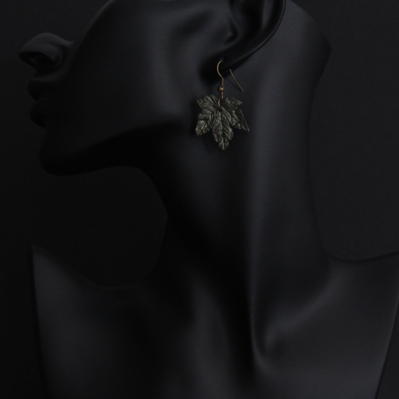 BUTINELY Boucles d'oreilles élégantes feuilles d'érable automnale