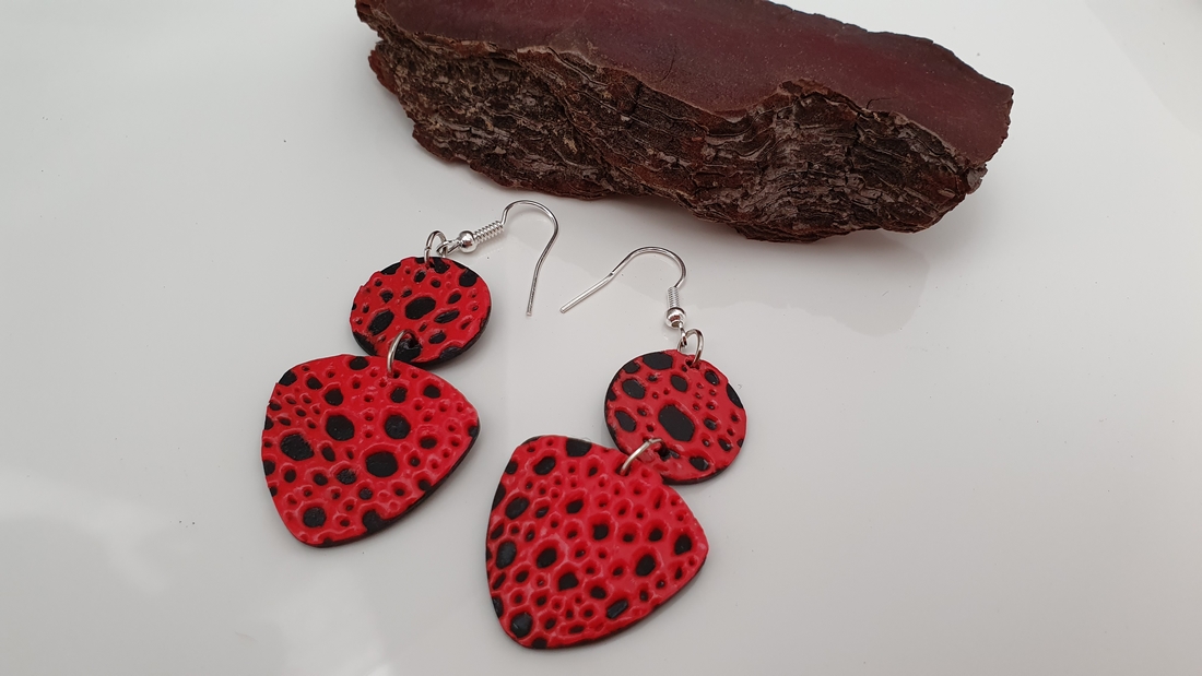 BUTINELY Boucles d'oreilles en relief style lunaire pour femme élégante collection météore