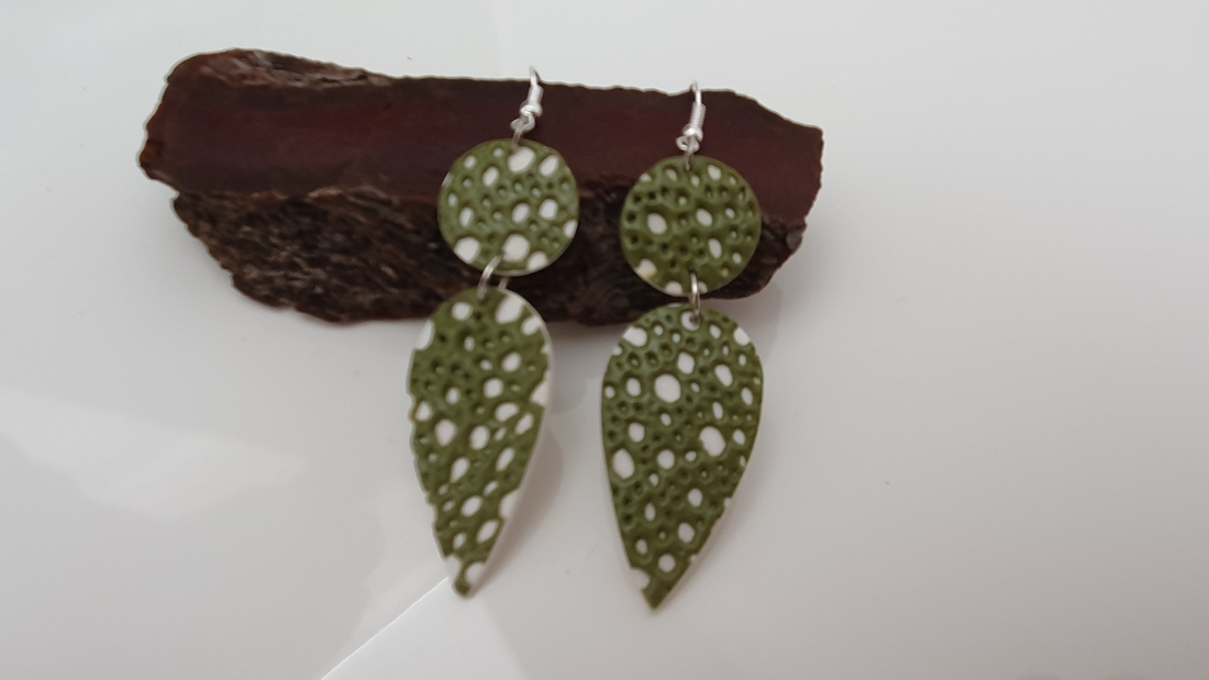 BUTINELY Boucles d'oreilles en relief style lunaire pour femme élégante collection météore
