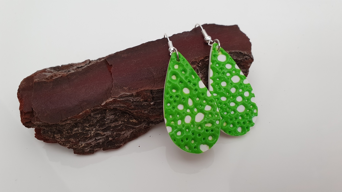 BUTINELY Boucles d'oreilles en relief style lunaire pour femme élégante collection météore