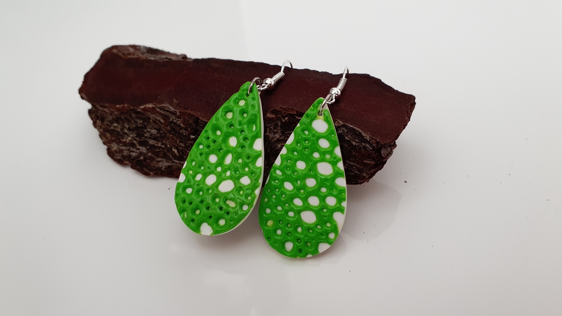 BUTINELY Boucles d'oreilles en relief style lunaire pour femme élégante collection météore