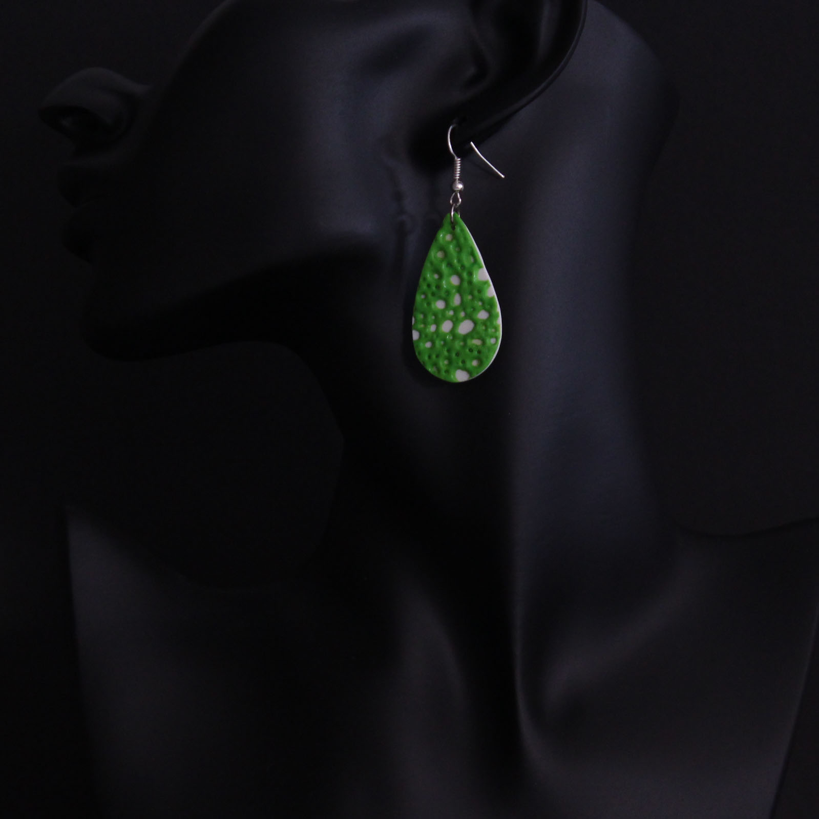 BUTINELY Boucles d'oreilles en relief style lunaire pour femme élégante collection météore