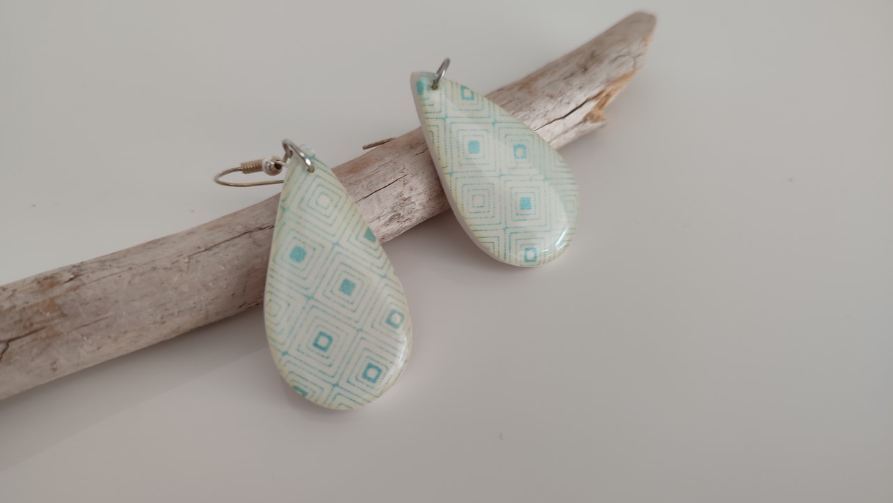 Boucles d'oreilles motif ethnique – Image 3