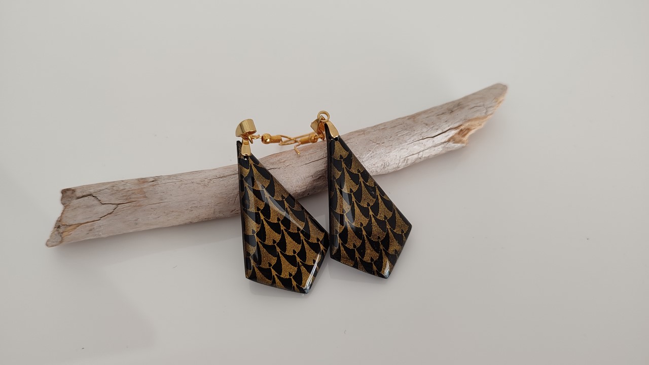 Boucles d'oreilles motif ethnique – Image 4