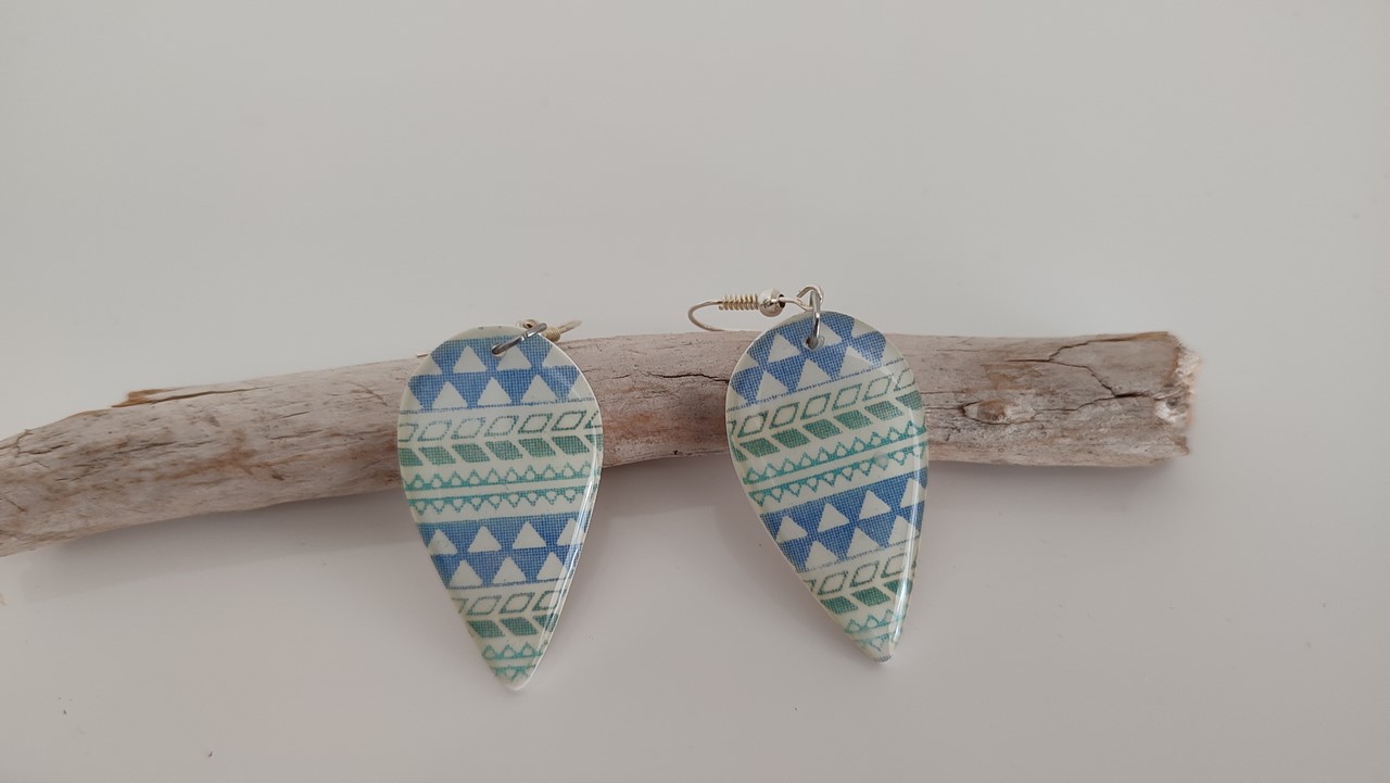 Boucles d'oreilles motif ethnique