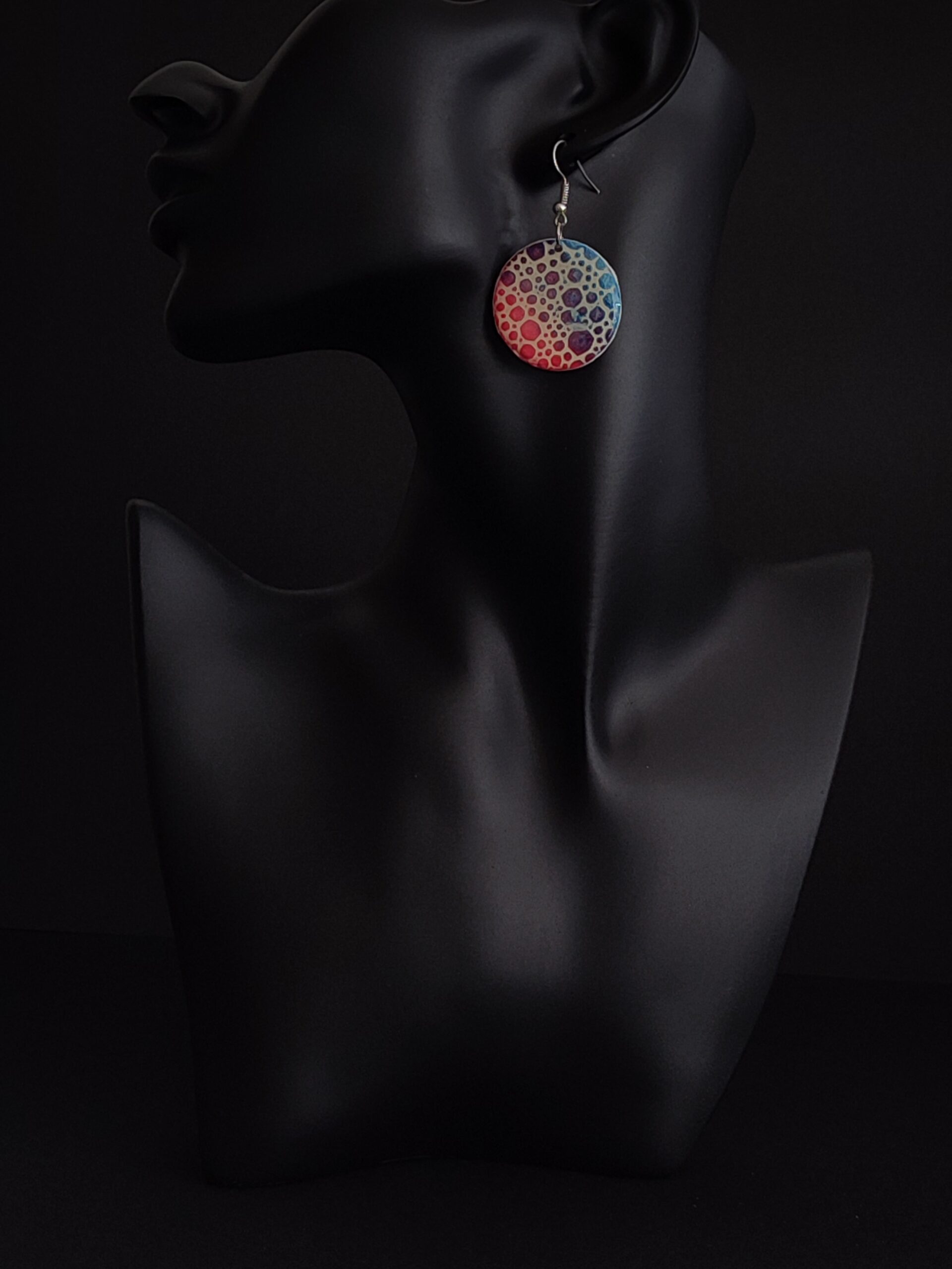 Boucles d'oreilles météore en relief style lunaire – Image 5