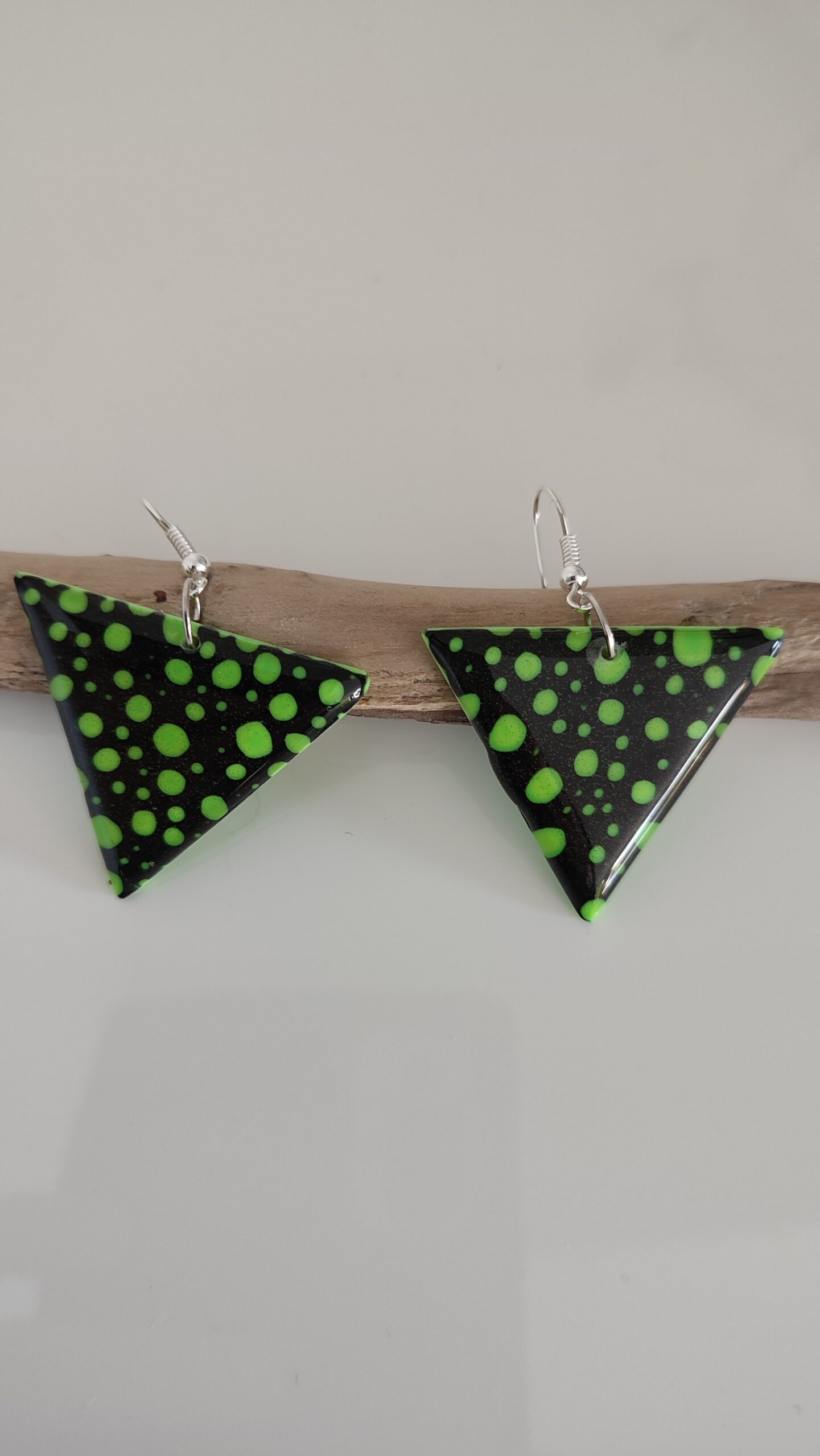 Boucles d'oreilles météore style lunaire